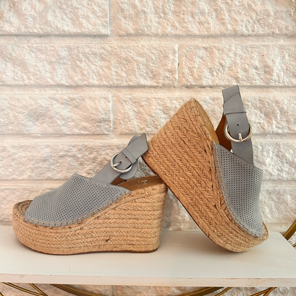 NWT Sky blue wedge! Coastal chic, perfect for summer fun!Nautical and classy!